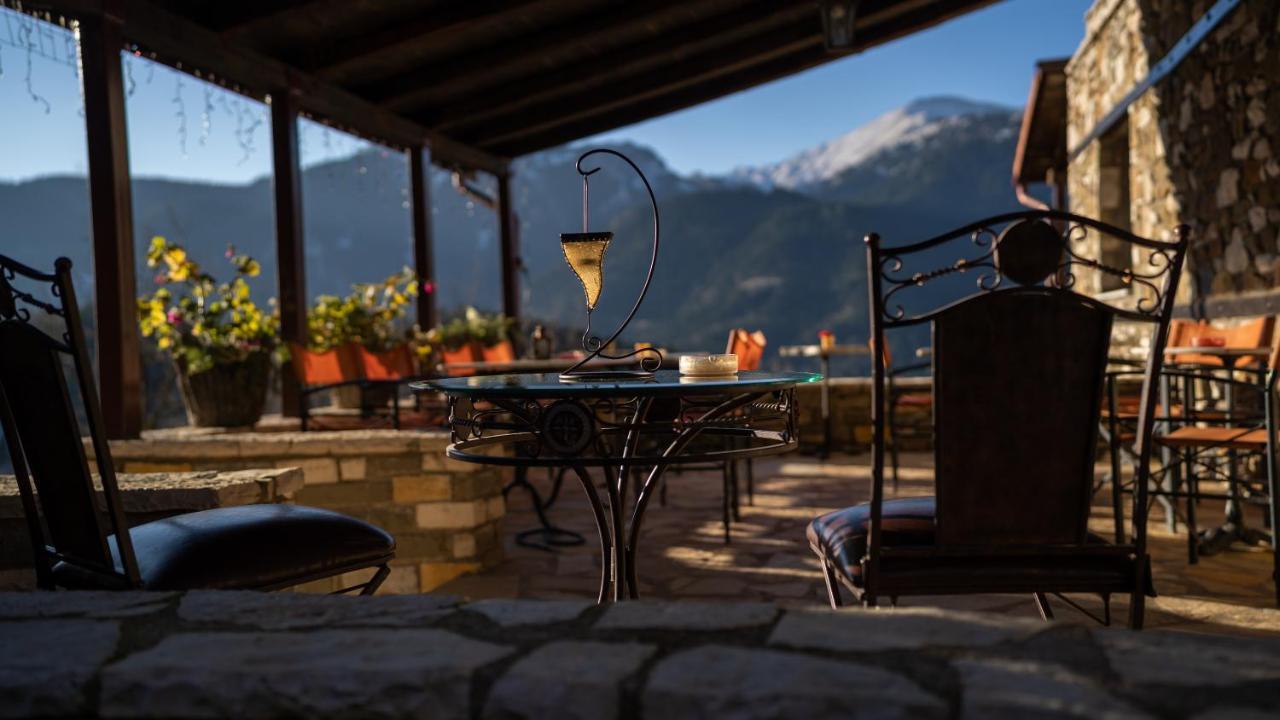 Evilion Traditional Inn Plakoton Exteriör bild